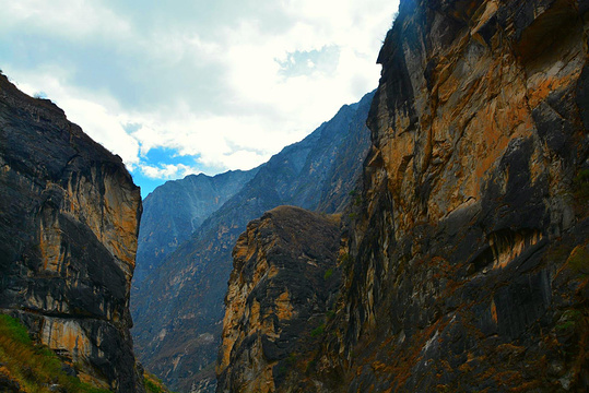 香格里拉大峡谷旅游景点图片