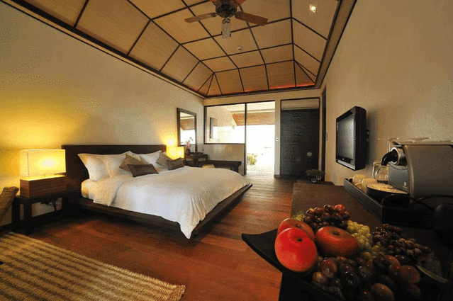 莉莉岛（莉莉海滩度假村）