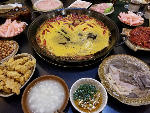 2022菜园坝老火锅-旅游攻略-门票-地址-问答-游记点评,重庆旅游旅游