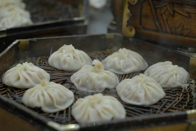 贾三灌汤包子(麻家什字店)