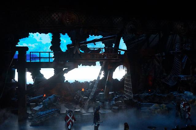 风暴来临——杰克船长之惊天特技大冒险