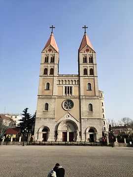 圣弥厄尔教堂的图片