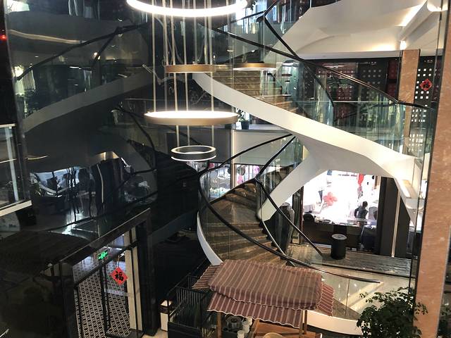 梅林春晓花园餐厅