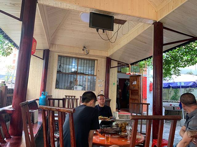 第一家年猪饭(长顺店)