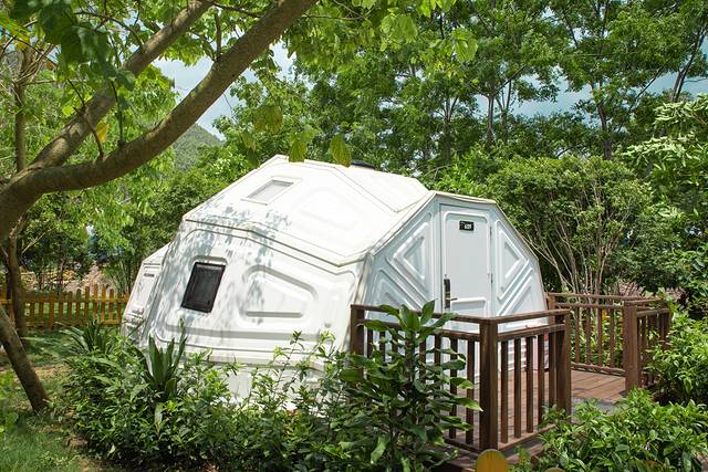 十万大山布透温泉