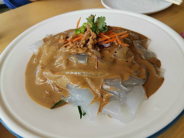 关东小磨东北菜(长风大悦城店)