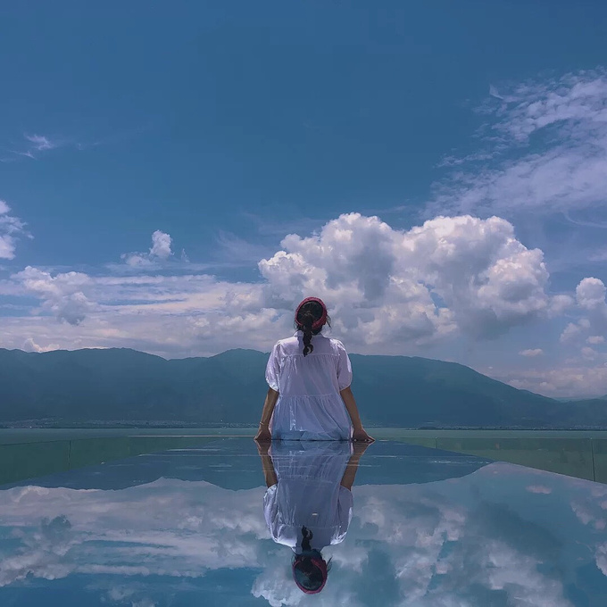 穿过苍山洱海，走进古城，遇见云南极致的风景 大理旅游攻略 游记 去哪儿攻略