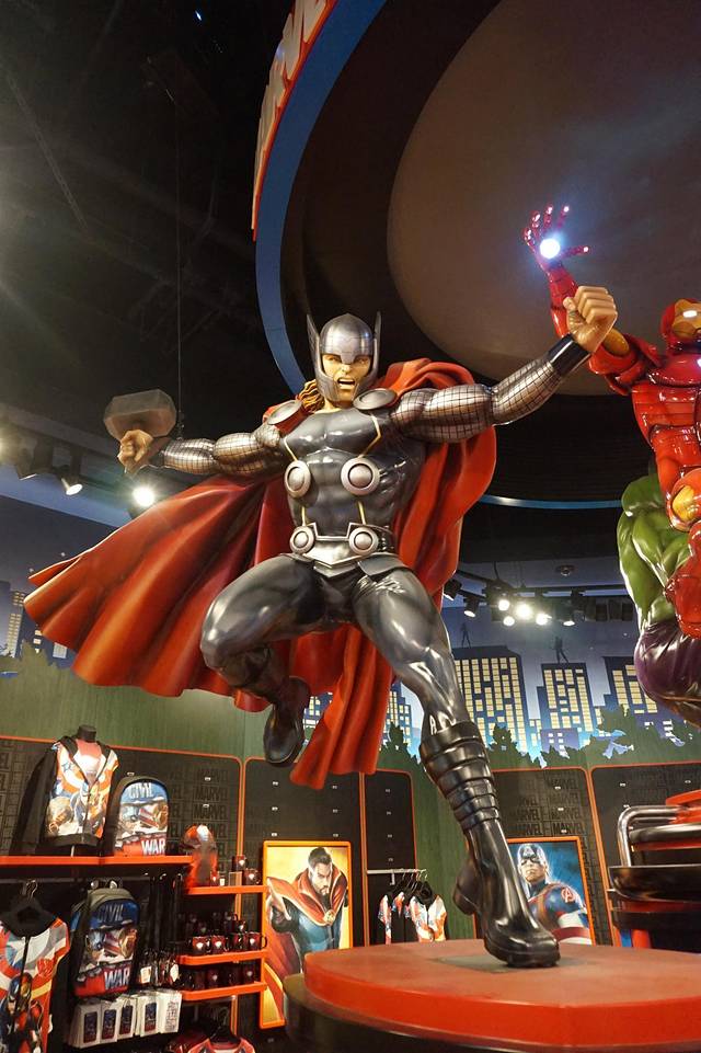 上海迪士尼旗舰店（陆家嘴店）