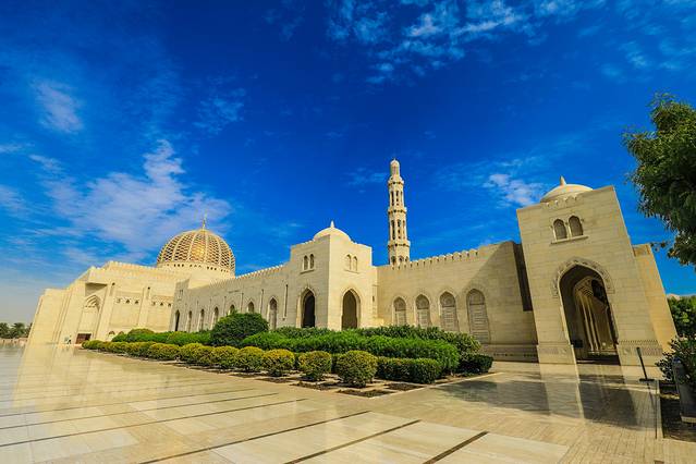 苏丹卡布斯大清真寺