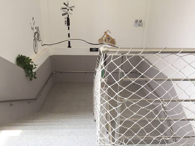 新爱婴蒙台梭利早教中心