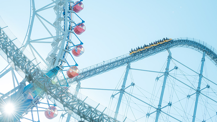"...个过山车🎢，可以来东京巨蛋城游乐园玩，这是一个本地游乐园🎠，大部分前来游玩的都是日本当地人_东京巨蛋城"的评论图片