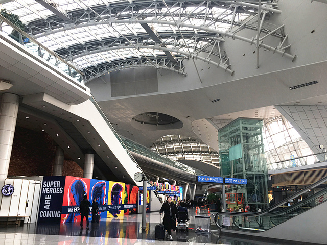 "仁川机场确实首尔最好的机场之一！韩国最繁忙的机场之一。这两种方式大约是25-40元左右_仁川国际机场"的评论图片