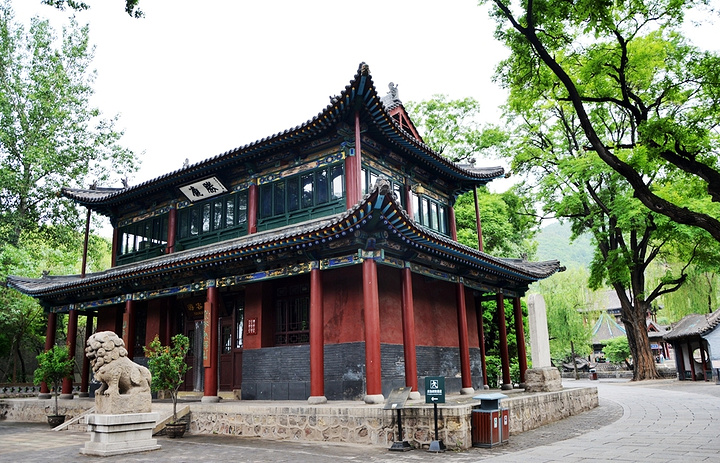 "太原市晋祠，中国现存最早的皇家园林，可以说是去太原的必打卡之地。殿内供奉着四十三尊彩塑_晋祠博物馆"的评论图片