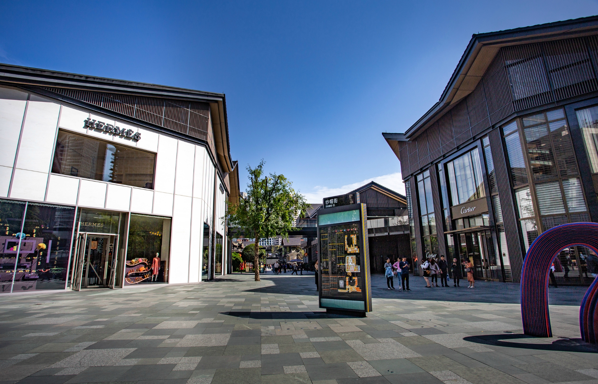 2023太古里美食街美食餐厅,我个人本身对奢侈品并不感兴.