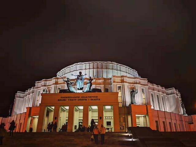 圣徒西蒙和海伦教堂