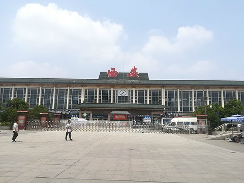 西安火车站广场旅游景点攻略图