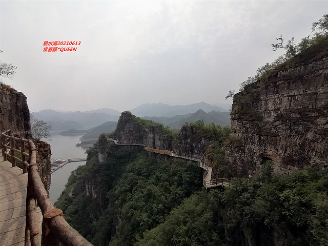 "有山有水的好地方，真心觉得这个人造景点修建的非常好。一步一景，拾级而上，美景尽收眼底_易水湖景区"的评论图片