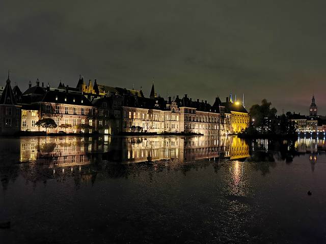 国会大厦与骑士楼