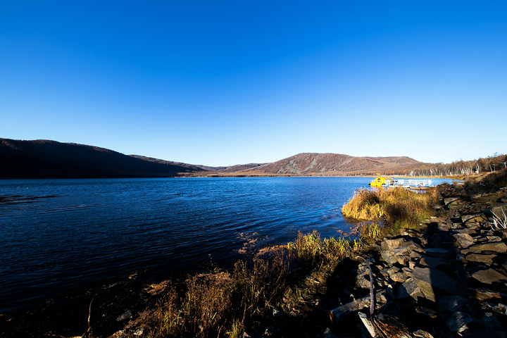 乌苏浪子湖可以说是阿尔山景区比较不错的大众景点,属于火山喷发时的