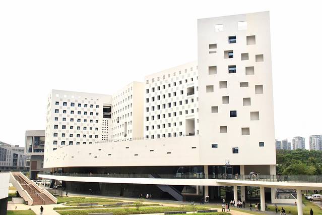 深圳大学理工楼