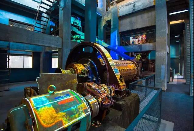 晶世界玻璃艺术馆