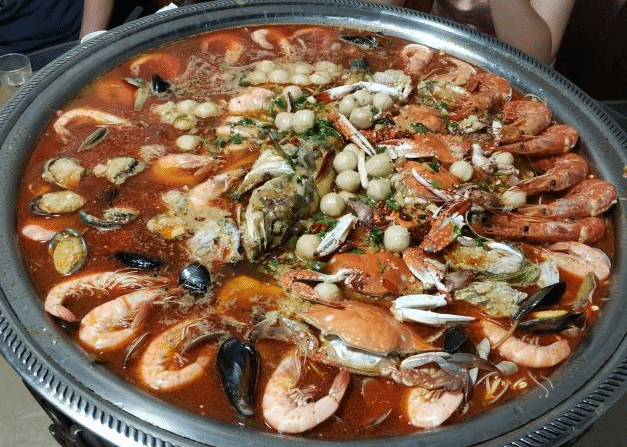 渡海小渔村·老辈日照菜(连云港路店)