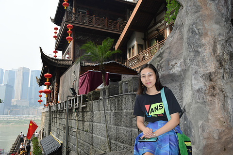 洪崖洞旅游景点攻略图