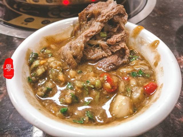 八合里牛肉火锅(体育西店)