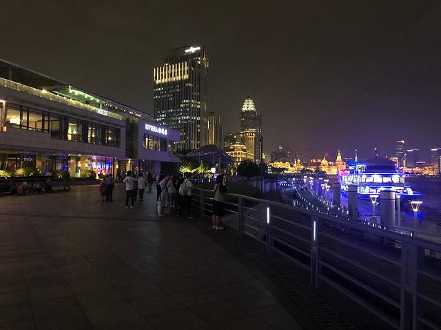 十六铺码头-景观平台