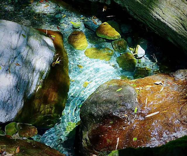 乌江黎芝峡旅游景区