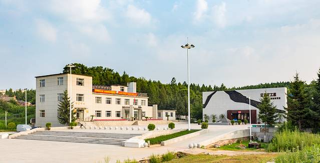 辽源矿工墓陈列馆