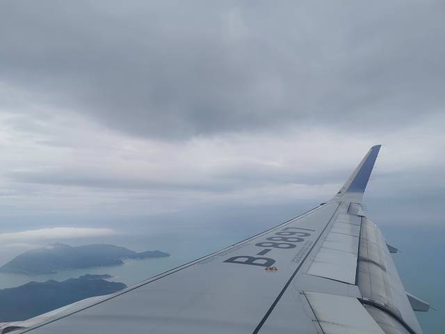 新加坡樟宜机场新罗免税店（1号航站楼离境大厅D登机店）