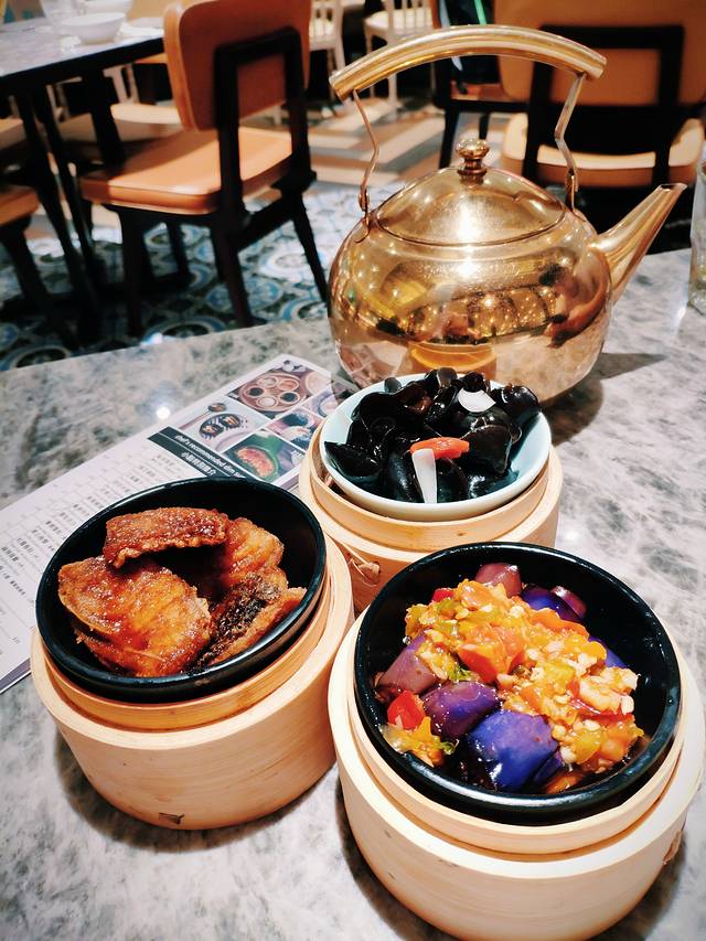 唐宫小聚 (The L. Place)