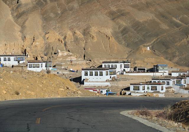 318国道5000km纪念碑