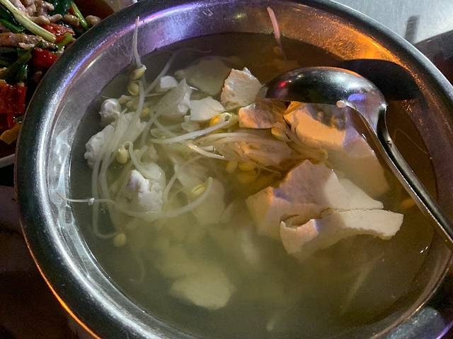 张老二小菜馆(营盘路口店)