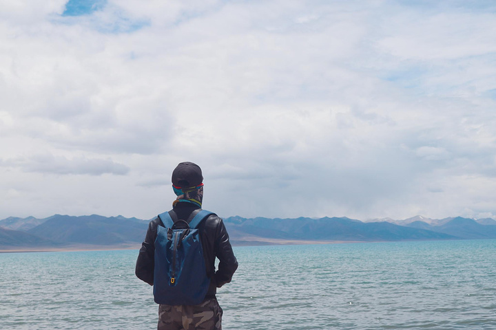 "湖面海拔4718米，被视为西藏三大圣湖之一_纳木措风景区"的评论图片