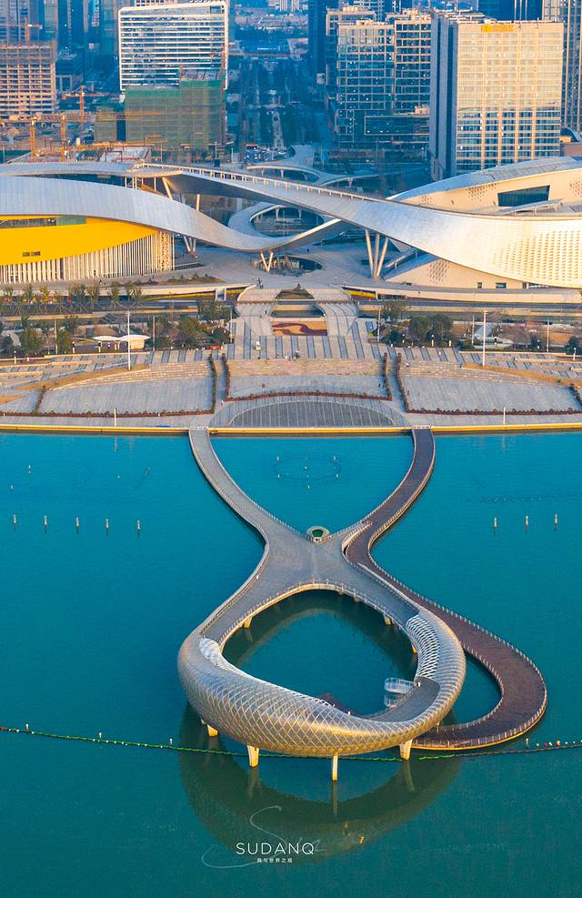 苏州湾文化中心