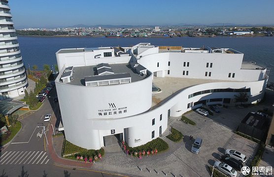 鸭绿江美术馆旅游景点图片