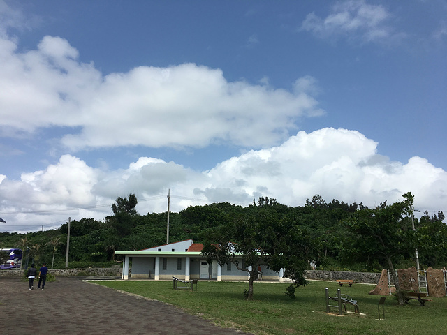 "海中公園的海岸。雖説這次旅程充滿著新鮮感，但宮古島真的沒什麽太大的驚喜。水下能見度一般_宫古岛"的评论图片