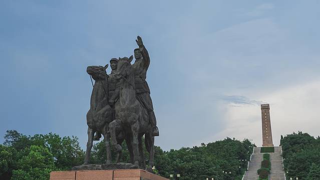 苏南抗战胜利纪念碑