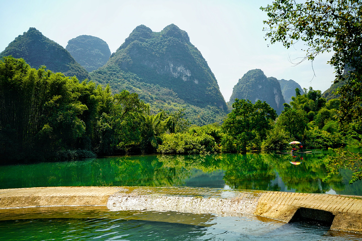 2023遇龙河风景区最美的还是沿着步道骑行,从官邸客栈出来,今天也是按