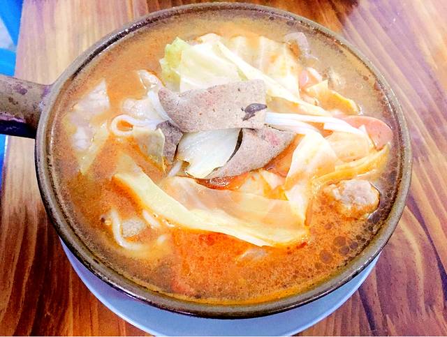 万博粉馆(铁路新苑店)