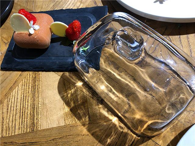 沐汐与花季(寿桃湖店)