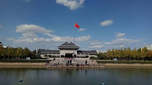 周恩来邓颖超纪念馆