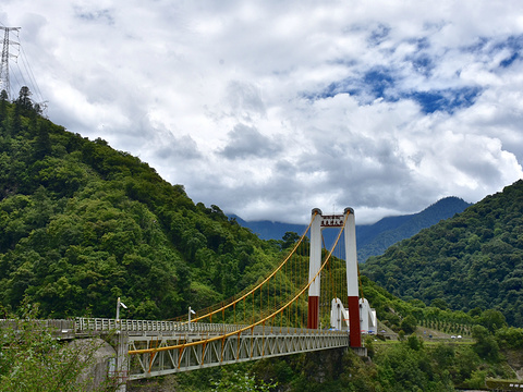 通麦天险旅游景点图片