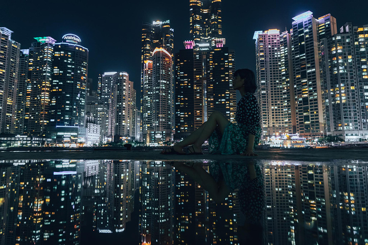 如果时间充裕,非常适合呆在这里融入当地人的夜生活