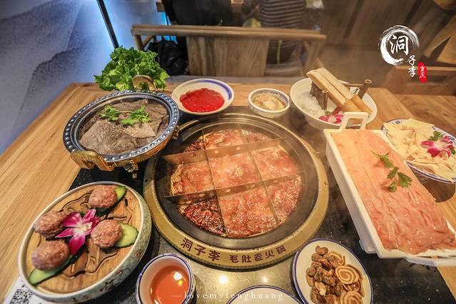 洞子李毛肚火锅