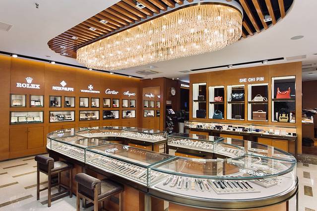 大牛全球二手奢侈品交流中心