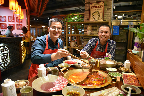 四川科技馆周边美食 别总说“在蜀王府上蹦过迪”了,你知道它以后会变成什么样吗?