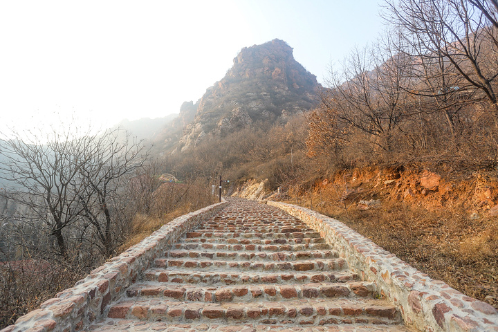 "就不得不感慨一句，伏羲山旅游区还是蛮大的，云上牧场、红石峡、伏羲山大峡谷、三泉湖等等，又各有特..._三泉湖景区"的评论图片